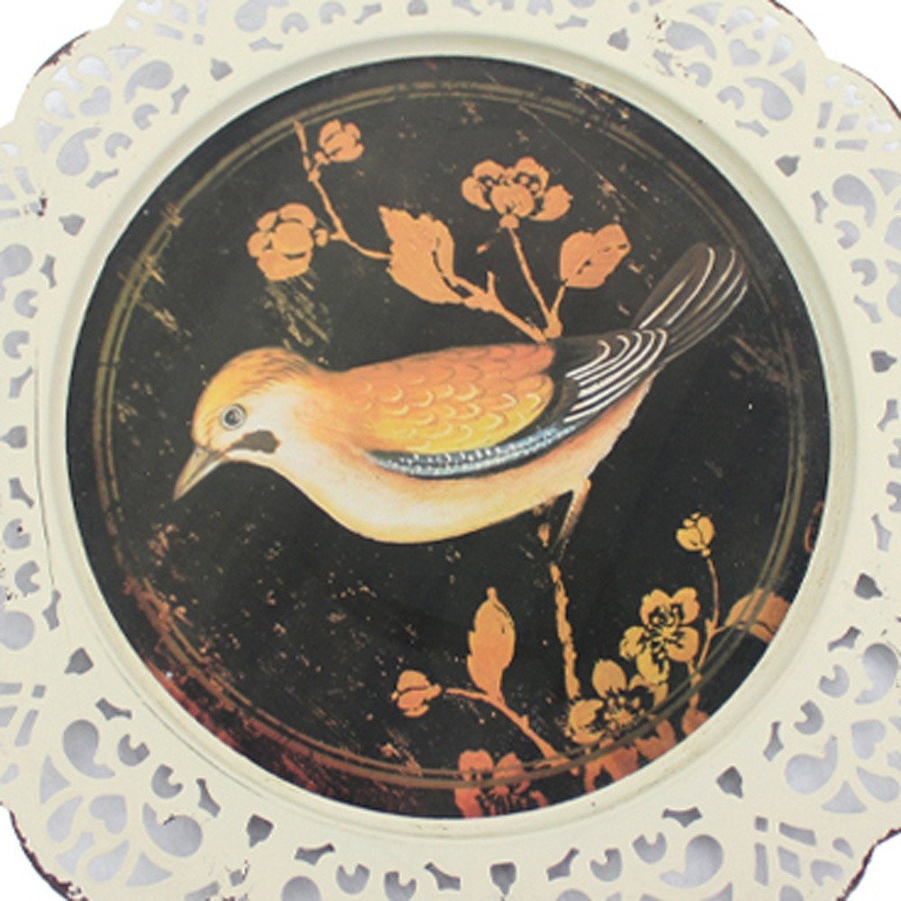 Set of Four Brown And White Bird No Entertainment No Food &amp; Beverage No Fantasy &amp; Sci-Fi Flower Metal No People Circle No Spiritual &amp; Religious