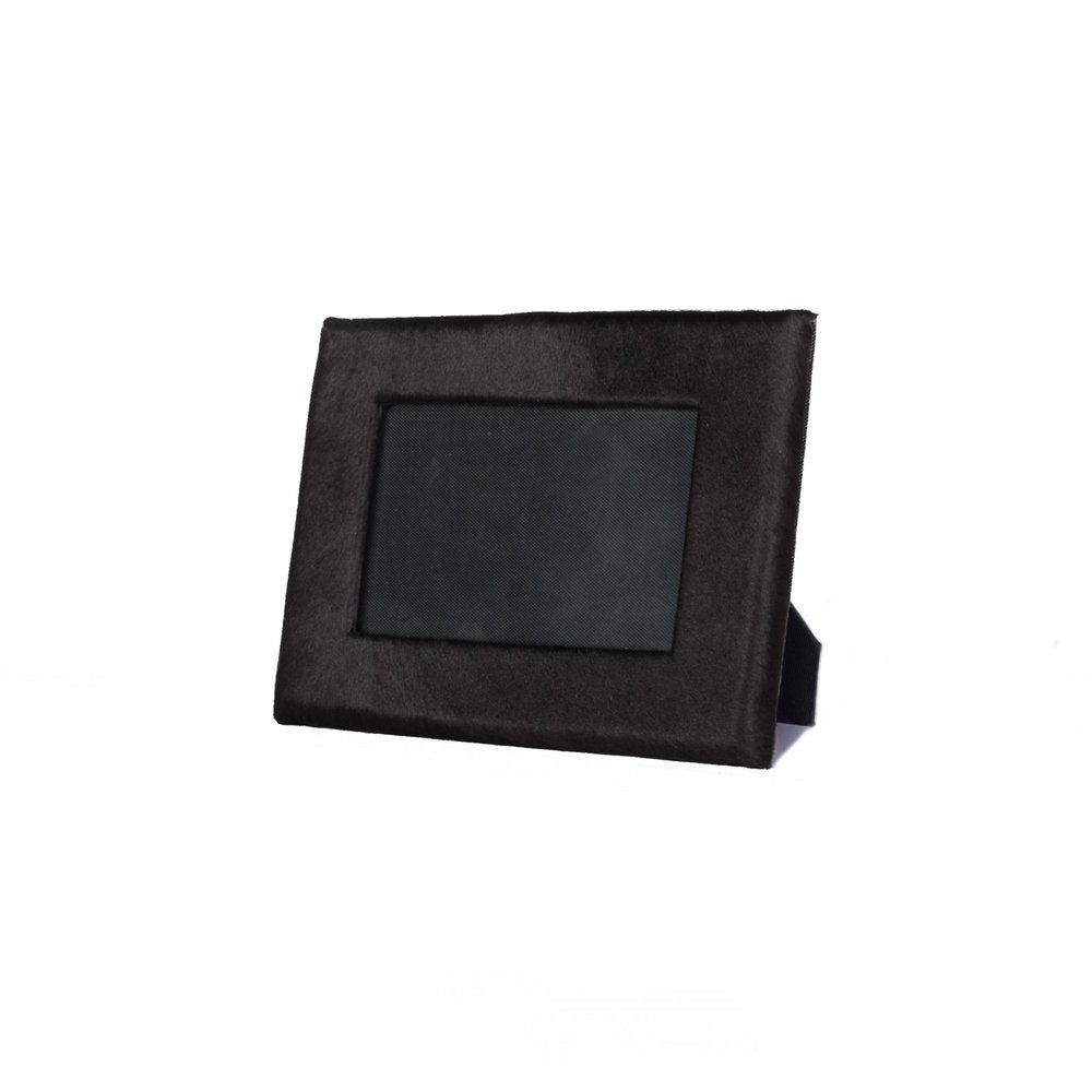 4" x 6" Black Cowhide Picture Frame with Mat