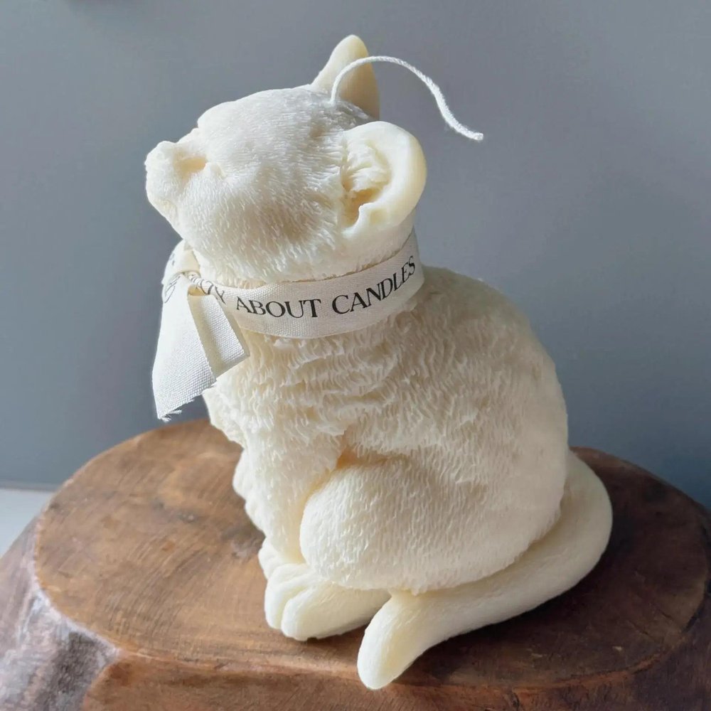 6" Ivory Vanilla Scented Dimensional Cat Candle Round Novelty