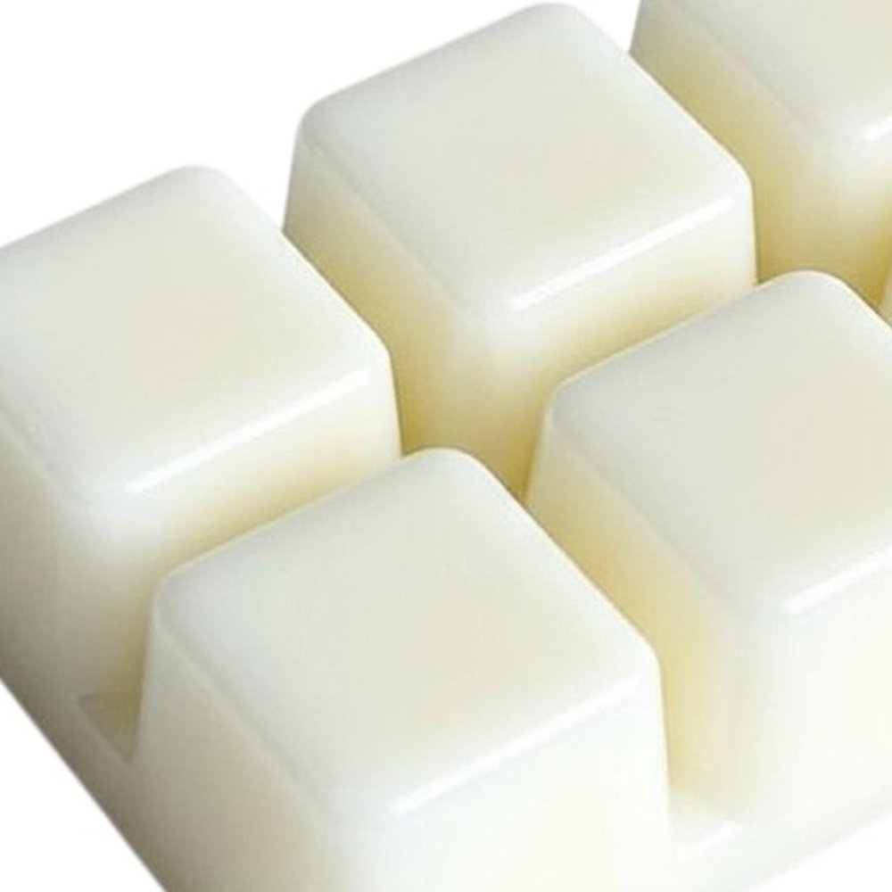 Set of Six Ivory Rose Petal Scented Soy Wax Melts