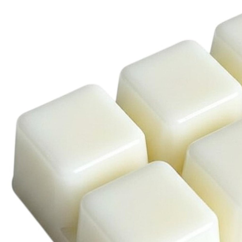Set of Six Ivory Rose Petal Scented Soy Wax Melts