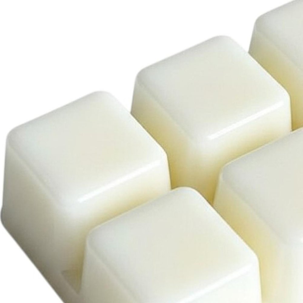 Set of Six Ivory Rose Petal Scented Soy Wax Melts