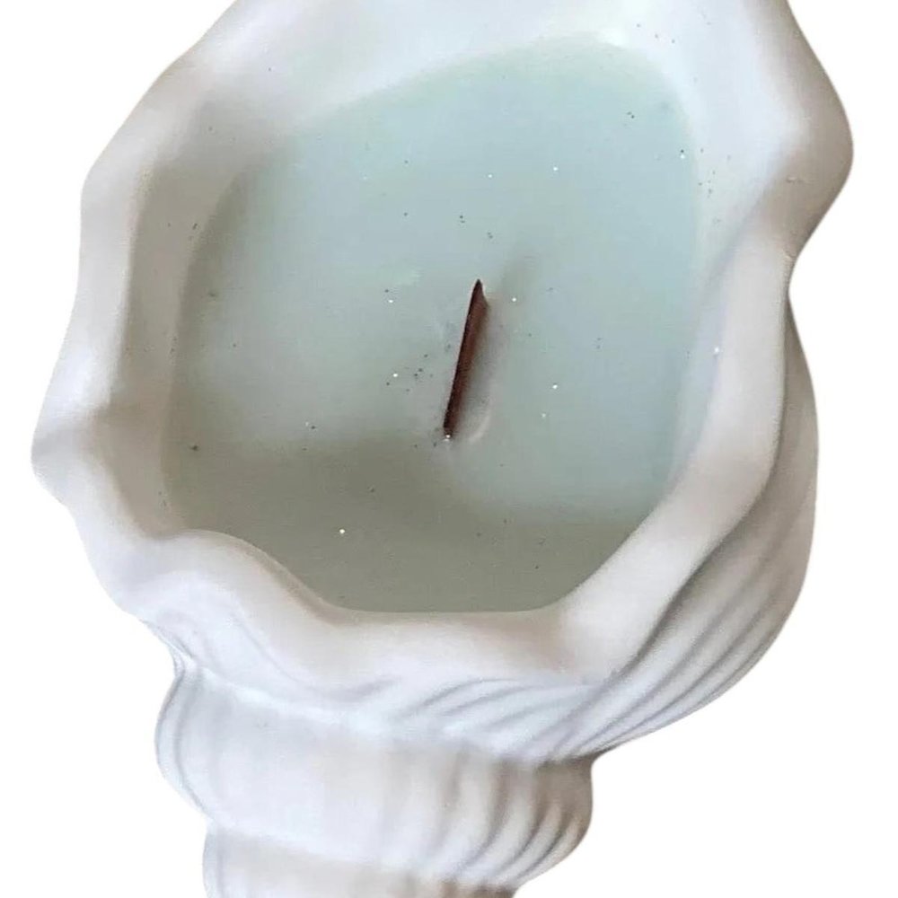 6" Light Blue Sea Salt And Orchid Scented Soy Wax Candle In White Resin Novelty Holder