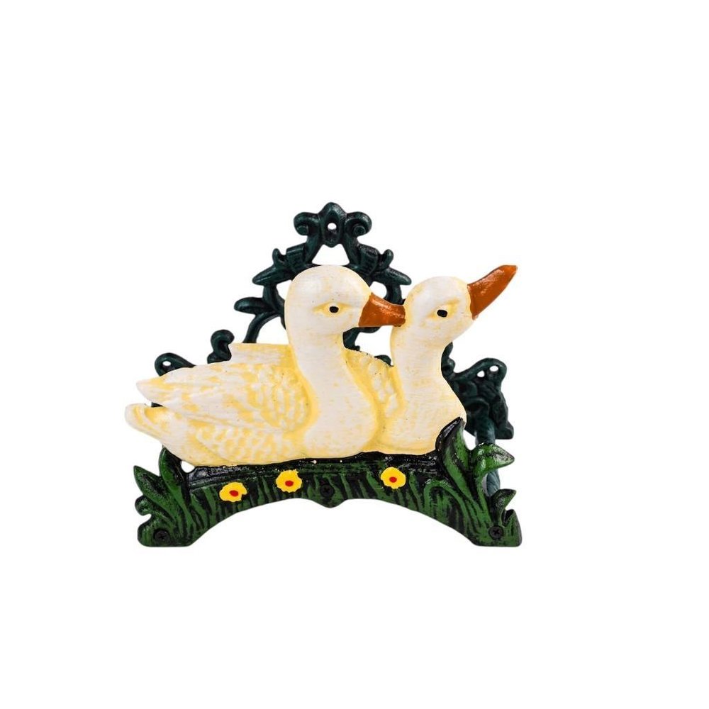 8" Black And Yellow Iron Ducklings Garden Hose Hanger