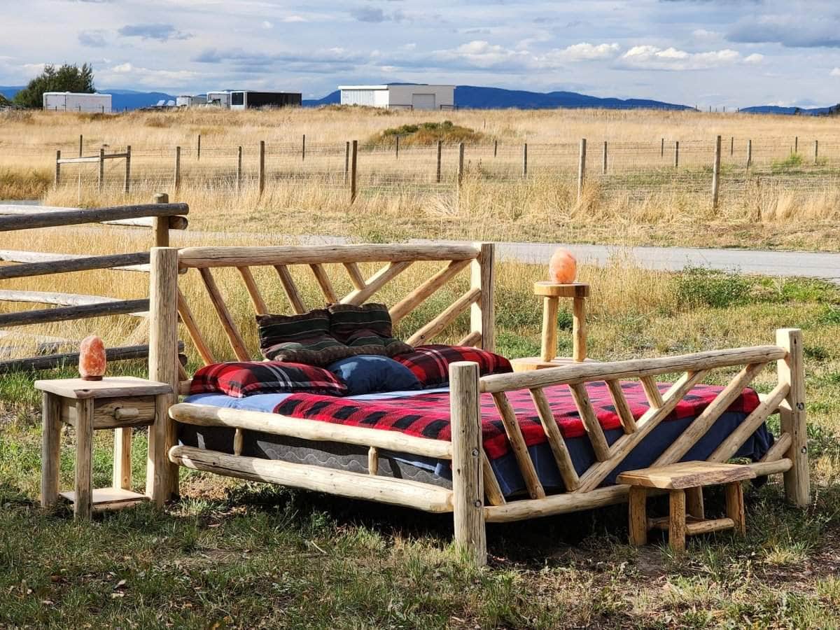 Canadian Log Furniture Yellowstone Solid Wood Log Cabin Bed Frame, image 1