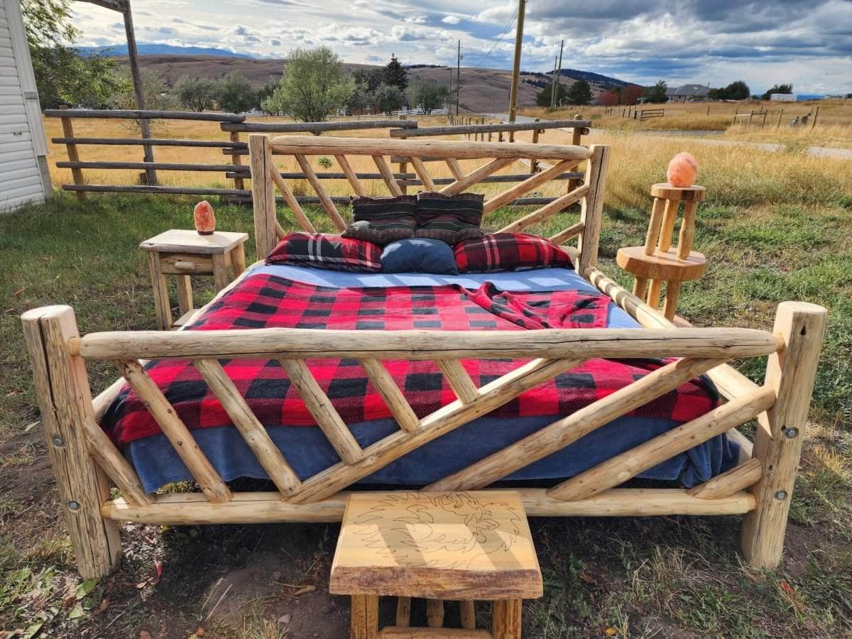 Canadian Log Furniture Yellowstone Solid Wood Log Cabin Bed Frame, image 2