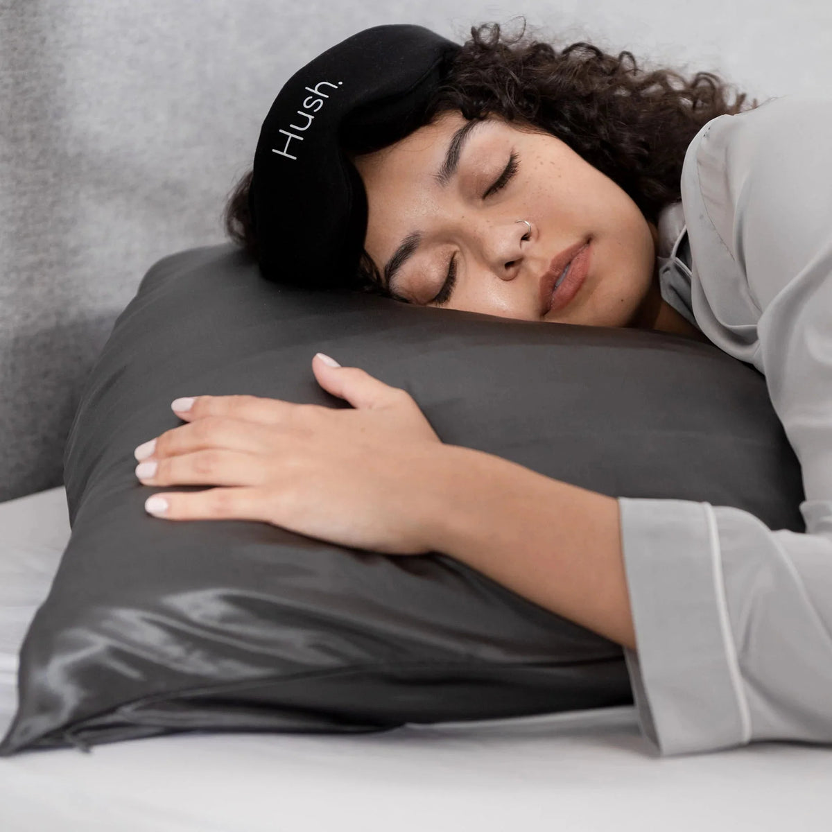 Hush Blankets Hush Silk Pillowcase, image 1